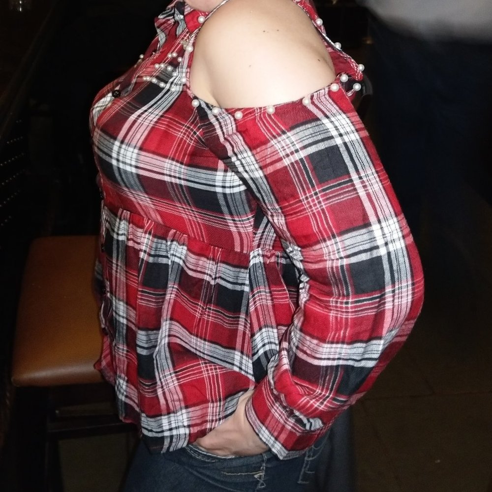 Cold Shoulder Plaid Pearl Detail Top